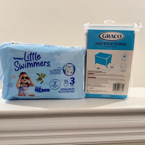 PACK Huggies Little Swimmers Disposable Size 3 & Graco Pack 'N Play Sheets. - Picture 2 of 4